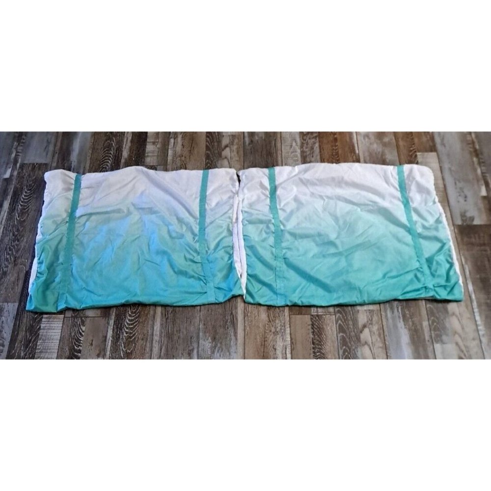 Pillowfort Pillow Shams Lot Of 2 Teal Green Ombre Standard Modern Bedroom